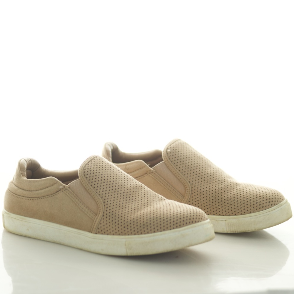 Steve Madden women's slip on shoes